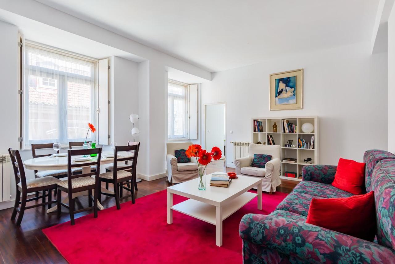 Chiado Prime Camoes Apartment Lisbon Bagian luar foto