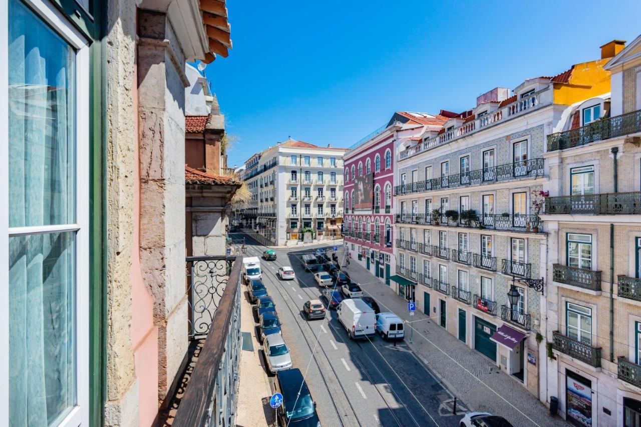 Chiado Prime Camoes Apartment Lisbon Bagian luar foto