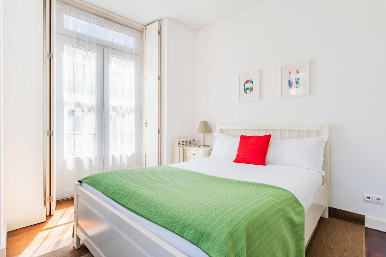 Chiado Prime Camoes Apartment Lisbon Bagian luar foto