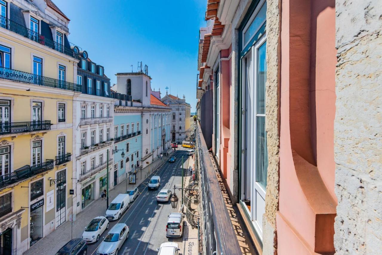 Chiado Prime Camoes Apartment Lisbon Bagian luar foto