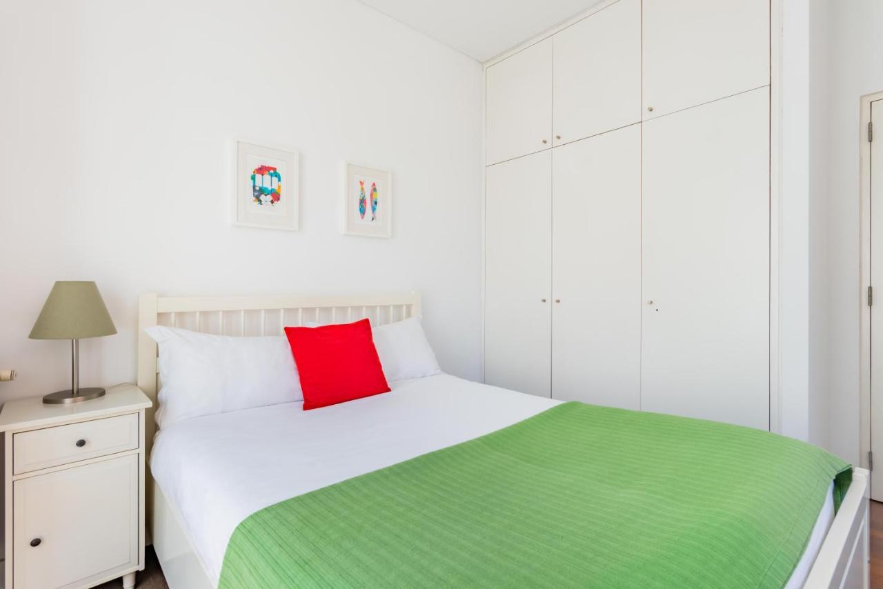 Chiado Prime Camoes Apartment Lisbon Bagian luar foto