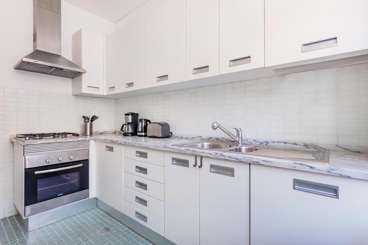 Chiado Prime Camoes Apartment Lisbon Bagian luar foto