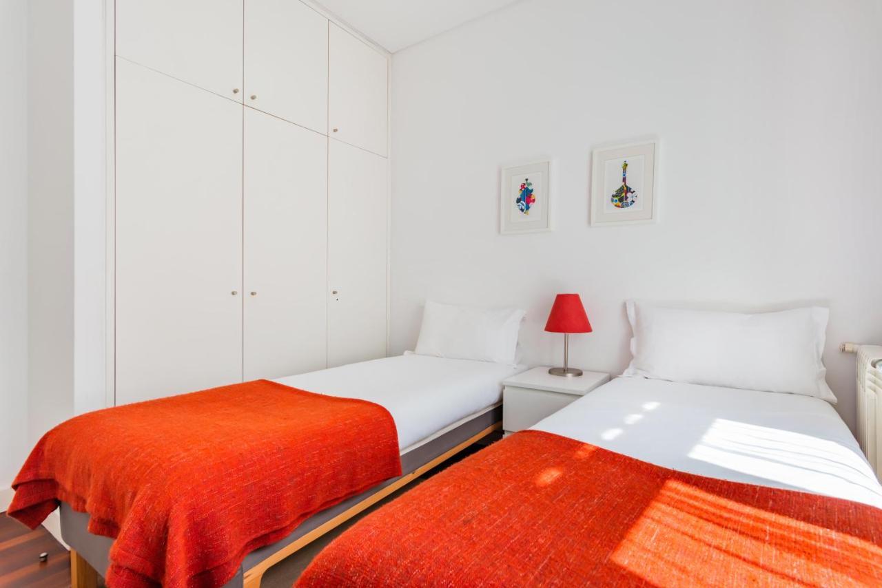 Chiado Prime Camoes Apartment Lisbon Bagian luar foto