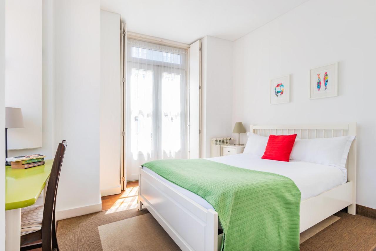 Chiado Prime Camoes Apartment Lisbon Bagian luar foto